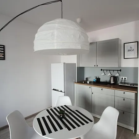 Apartment Studio Mewa 16 & Parking *